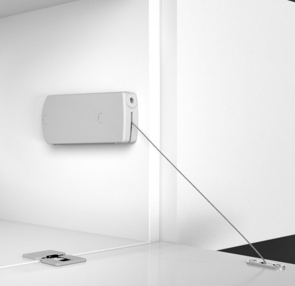 Klepschaar MICRO met kabel K10 slowmotion